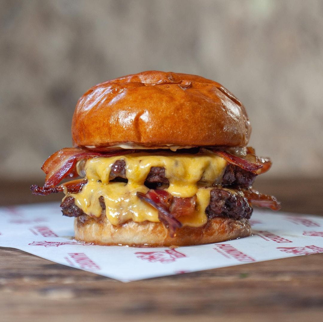 Hundred Micer Mascó