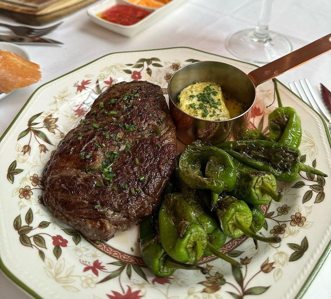 El Perro y La Galleta Malasaña | Cocina Española Madrid