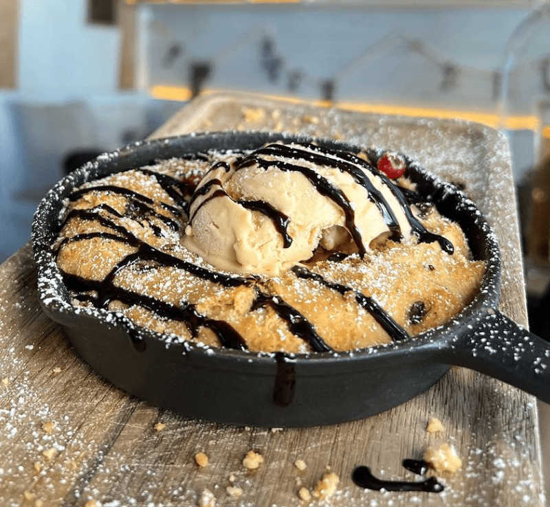  El Perro y La Galleta Retiro | Cocina Española en Madrid