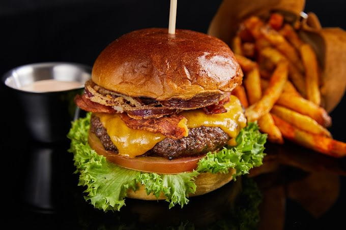 Café del Rey: Cocina mediterránea y terraza