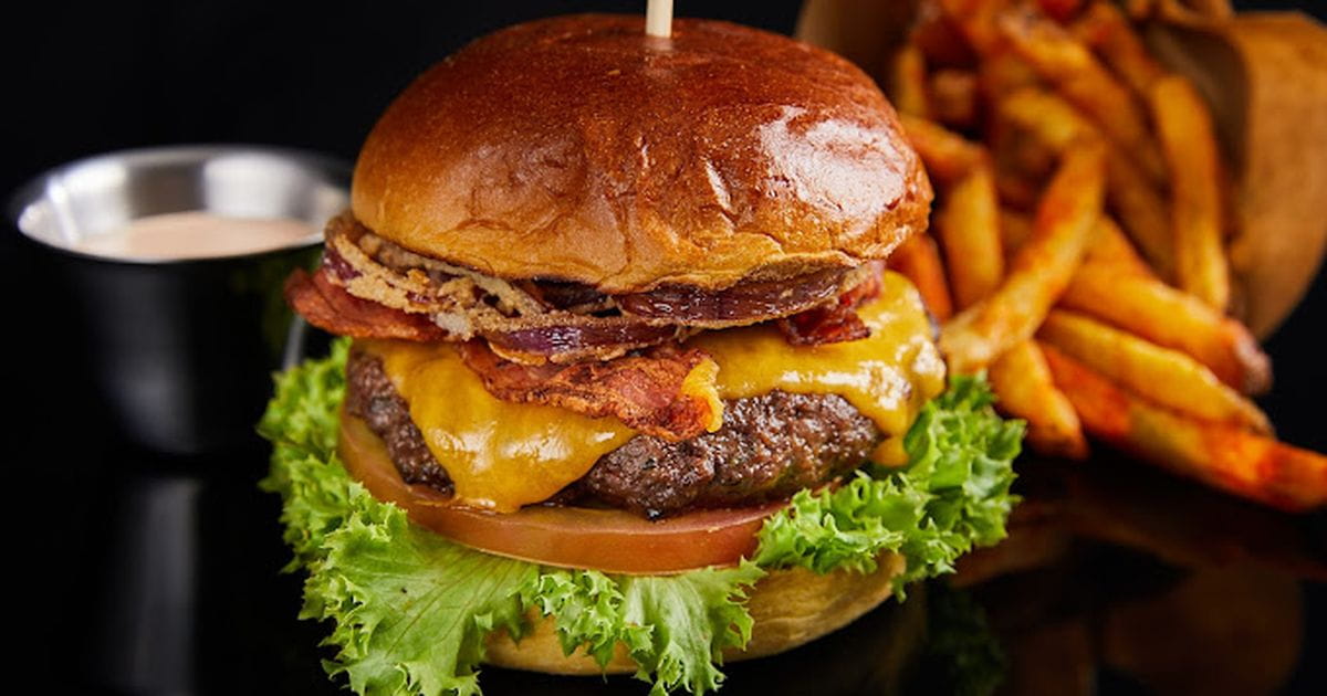 Café del Rey: Cocina mediterránea y terraza