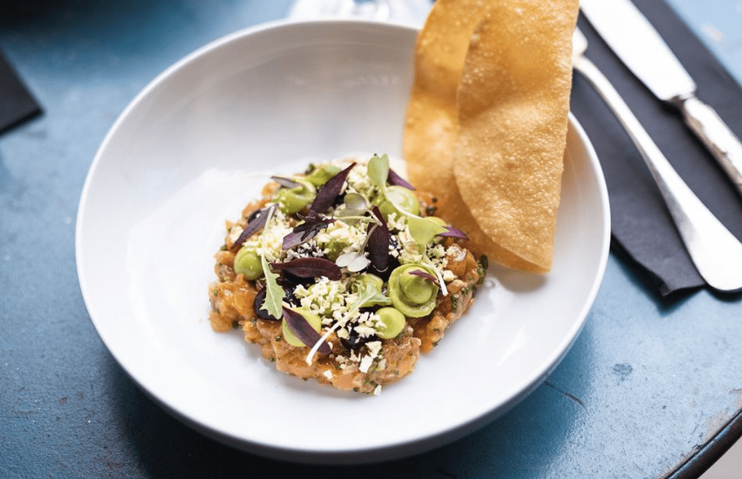 Guzzo Barcelona | Música en vivo y cenas en El Born