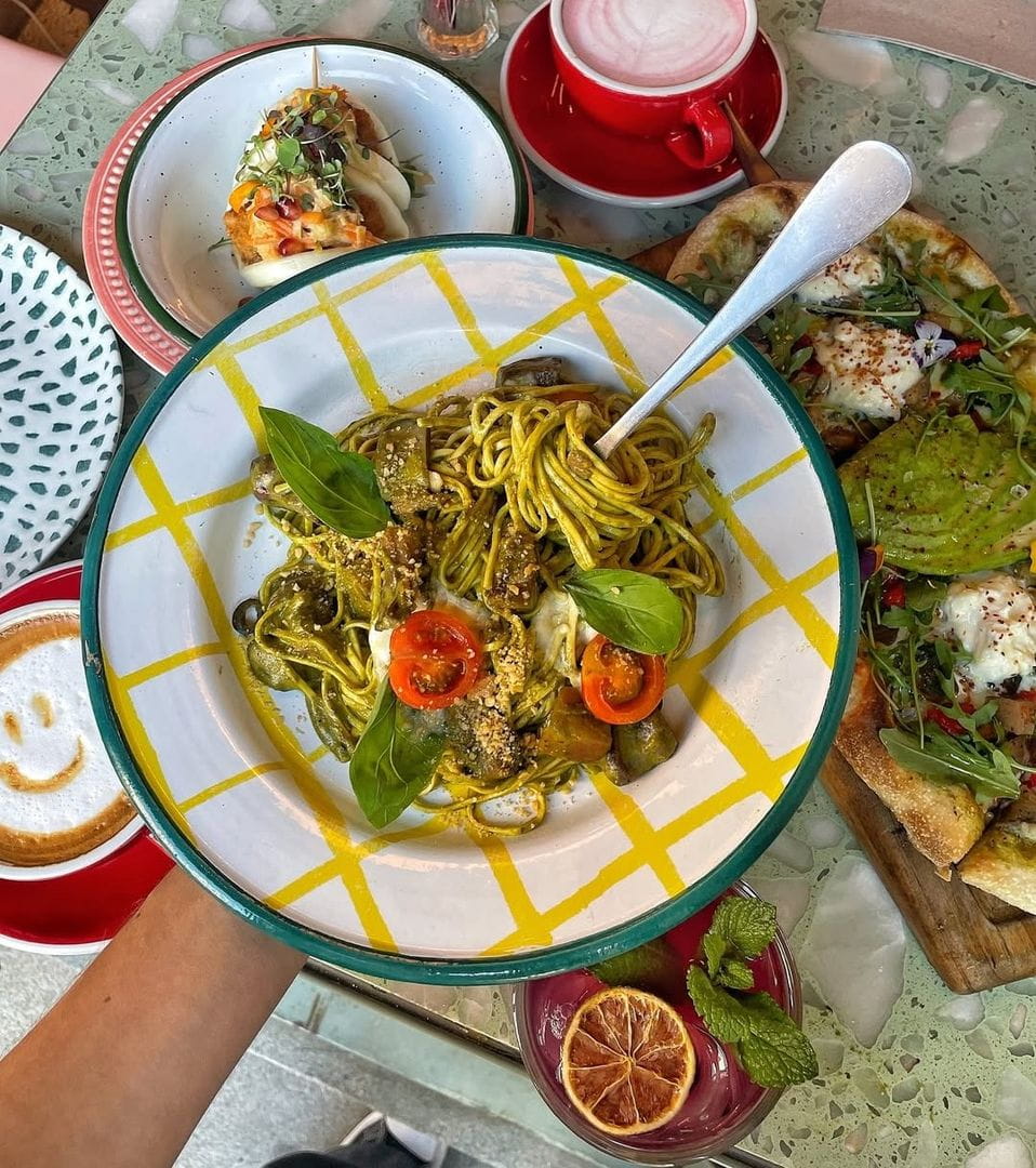 Superchulo Madrid | Rainbow Food en Malasaña