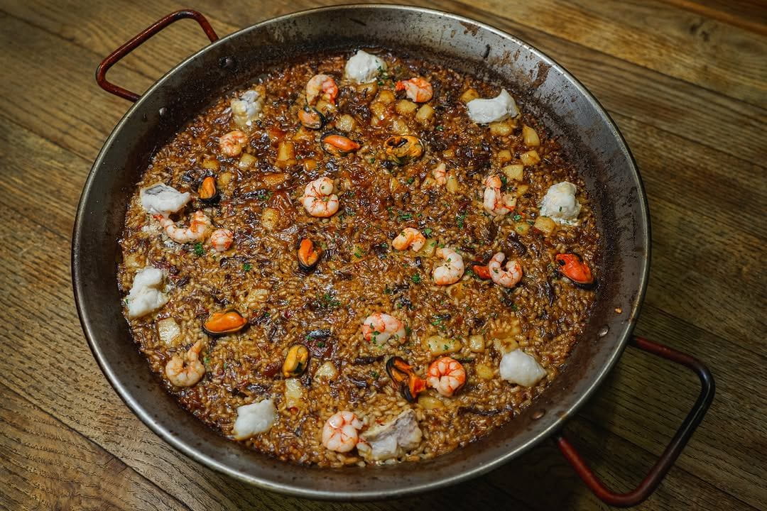 1881 per Sagardi: Cocina Mediterránea y Terraza en Barcelona